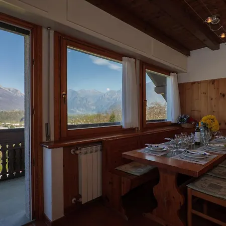 Apartment Carlo Colico