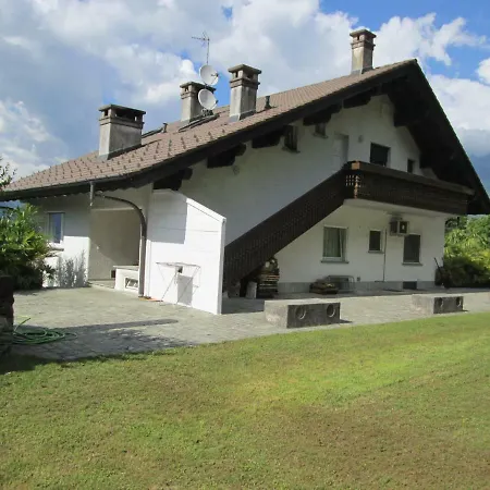 Carlo Apartment *