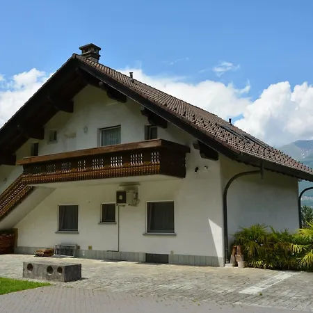 Carlo Apartmán Colico