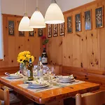 Carlo Apartamento Colico