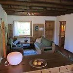 Apartamento Carlo Colico